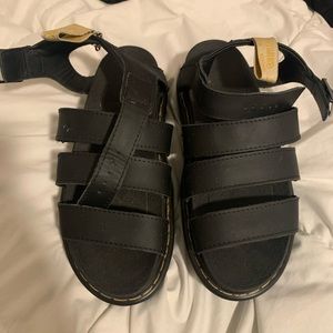 Dr. Martin Vegan Blair women’s Felix gladiator sandals. Make offers love💖🌚!!